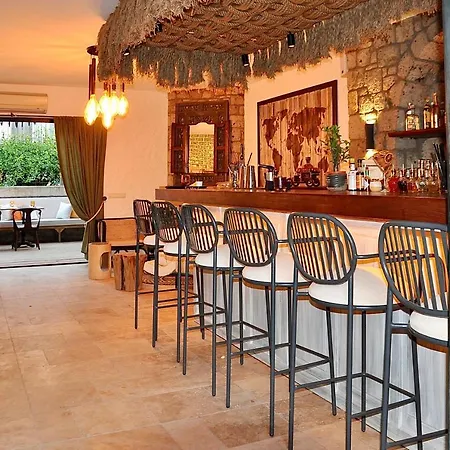 Agrumi Gastropub & İzmir