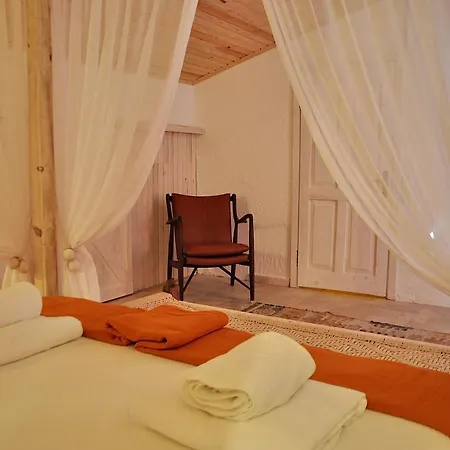 Agrumi Gastropub & Hotel 3*